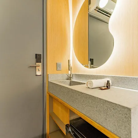 Linked Batel Curitiba By Xtay Apartment Exterior photo
