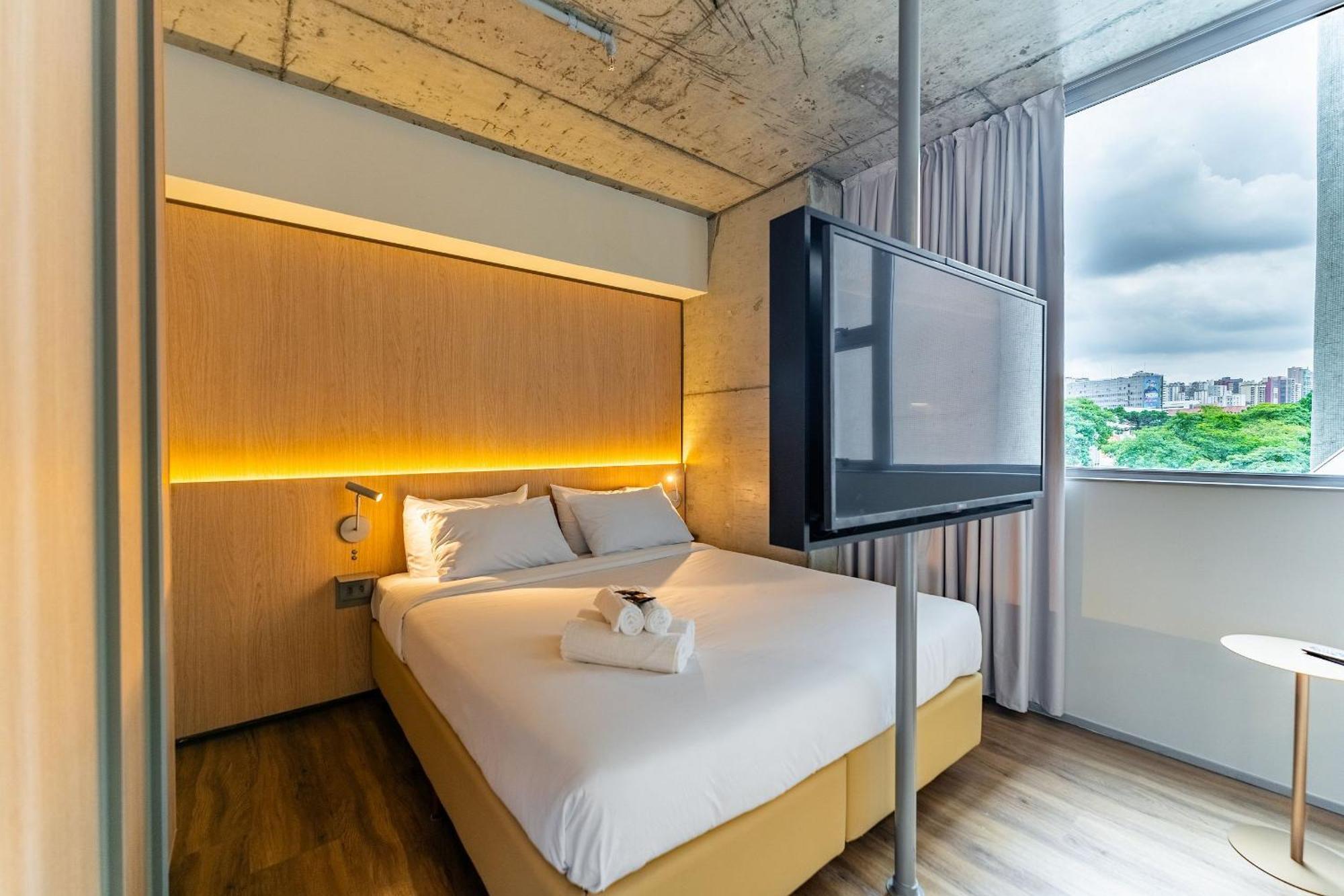 Apartment Linked Batel By Xtay - Experiencia Moderna E Conectada A Passos Do Hard Rock