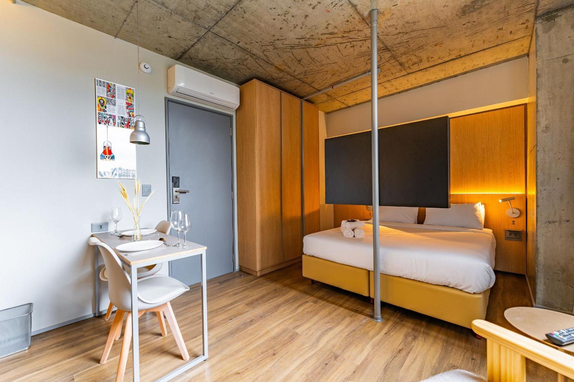 Linked Batel By Xtay - Experiencia Moderna E Conectada A Passos Do Hard Rock * Curitiba